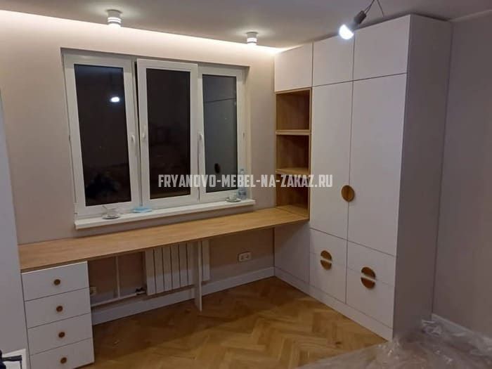 Офисная мебель на заказ в Фряново